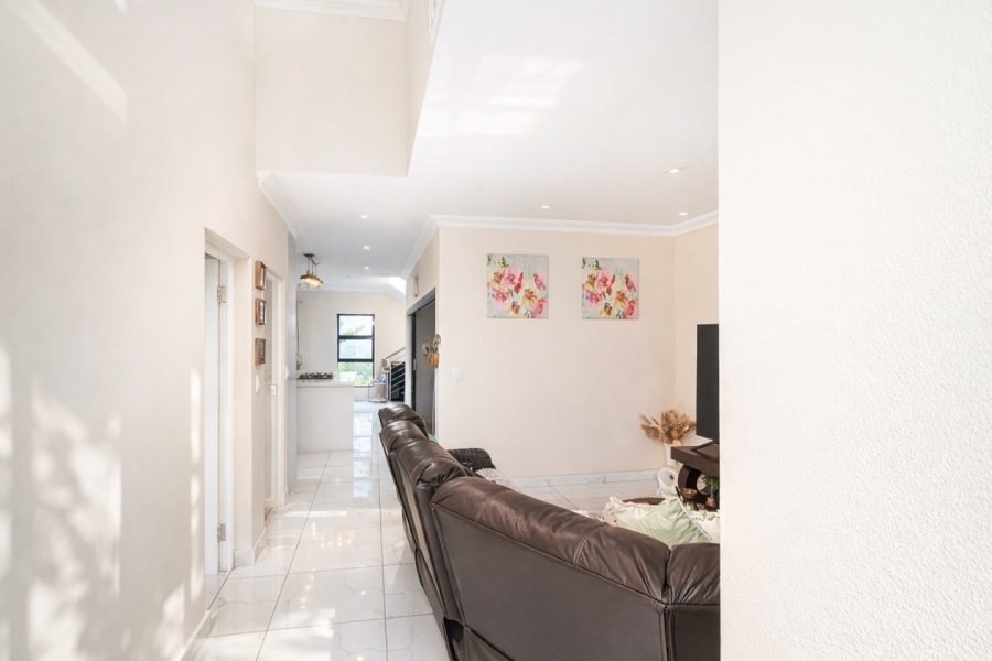 3 Bedroom Property for Sale in Melodie North West